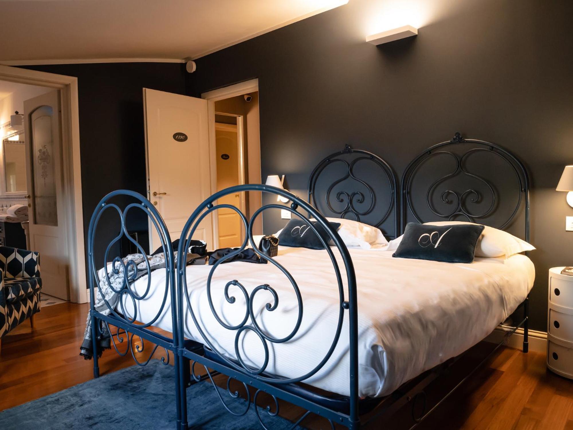 L'Americano Luxury Rooms Chiavari Exterior photo